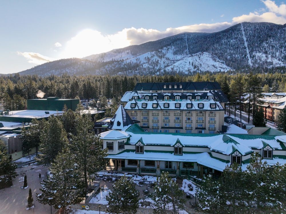 Photo of the Margaritaville Resort Lake Tahoe in winter.