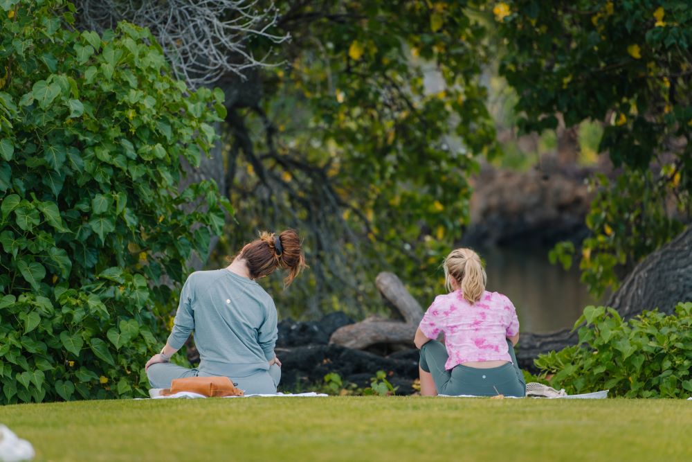 Olympian Meeting Mindful Beach Meditation Session. Credit: Joanna Salazar