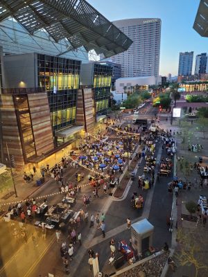 Photo of Phoenix Convention Center.