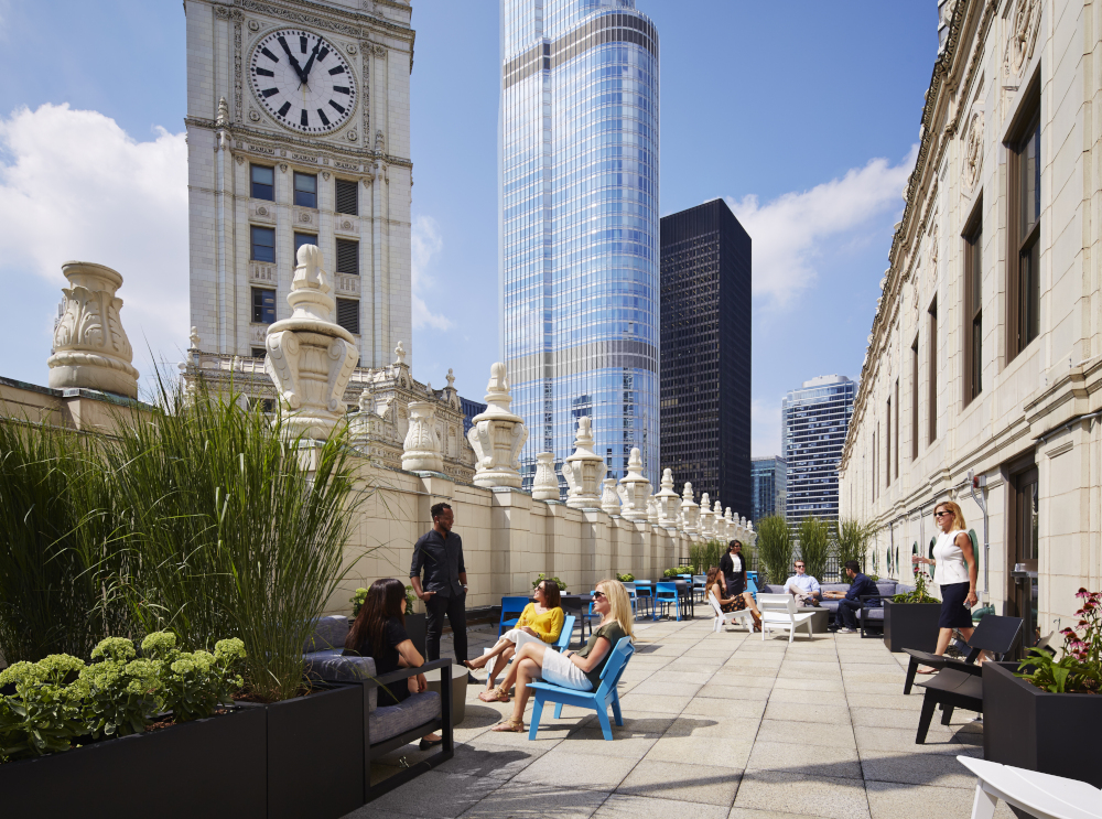 IL Perkins Will Chicago Office LEED Platinum Roof Terrace