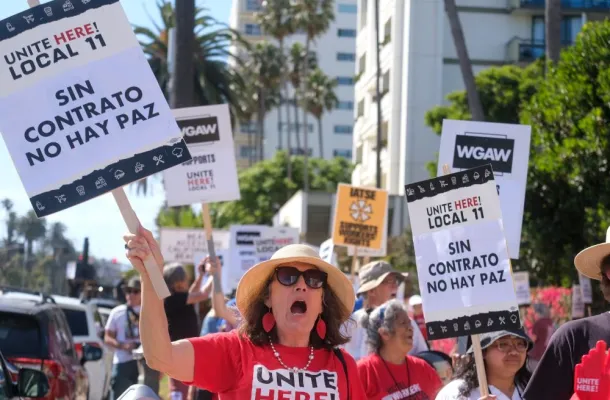 Members of UNITE HERE! Local 11 Picket Outside Fairmont Miramar Hotel Bungalows in Santa Monica, California in July 2023. Photo Credit: Ringo Chiu