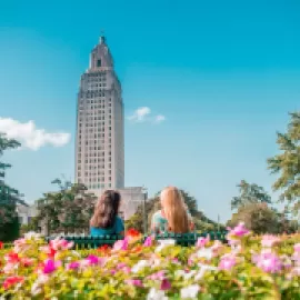 Capitol Building of Baton Rouge surrounded by flowers