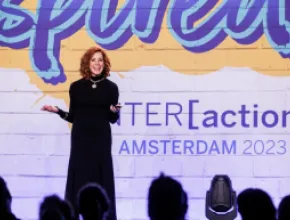 Linda McNairy in action.